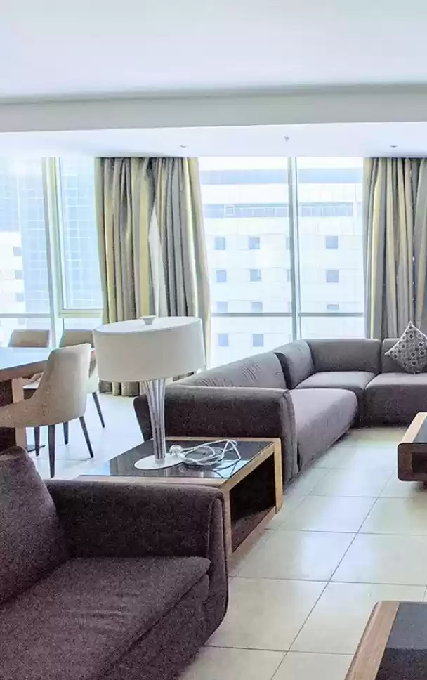 Résidentiel Propriété prête 4 chambres F / F Duplex  a louer au Al-Sadd , Doha #21061 - 1  image 