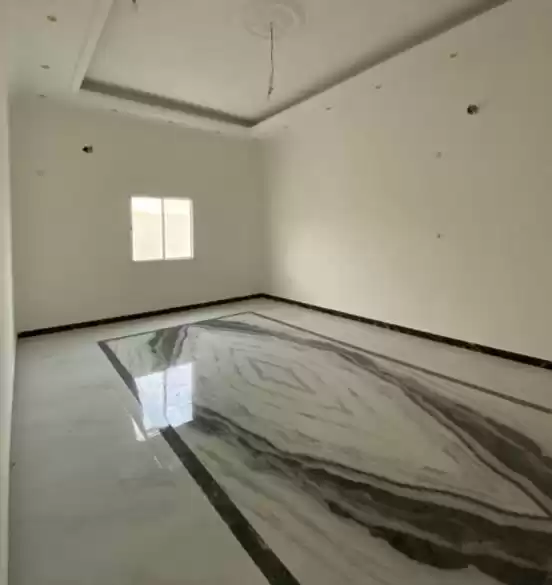 Жилой Готовая недвижимость 2+комнаты для горничных Н/Ф Дуплекс  в аренду в Аль-Садд , Доха #21074 - 1  image 