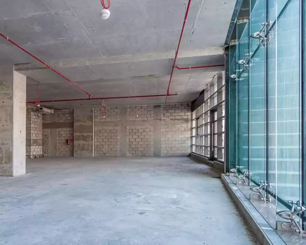 Коммерческий Оболочка и ядро Н/Ф Офис  продается в Аль-Садд , Доха #21120 - 1  image 
