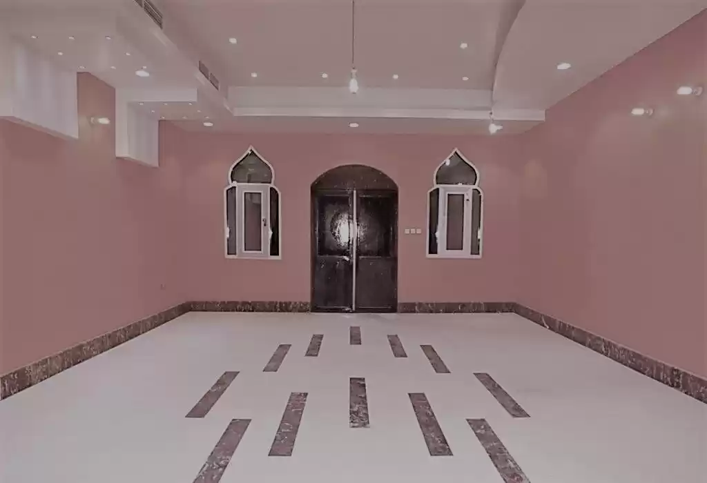 Коммерческий Готовая недвижимость Н/Ф Отдельная вилла  продается в Аль-Садд , Доха #21183 - 1  image 