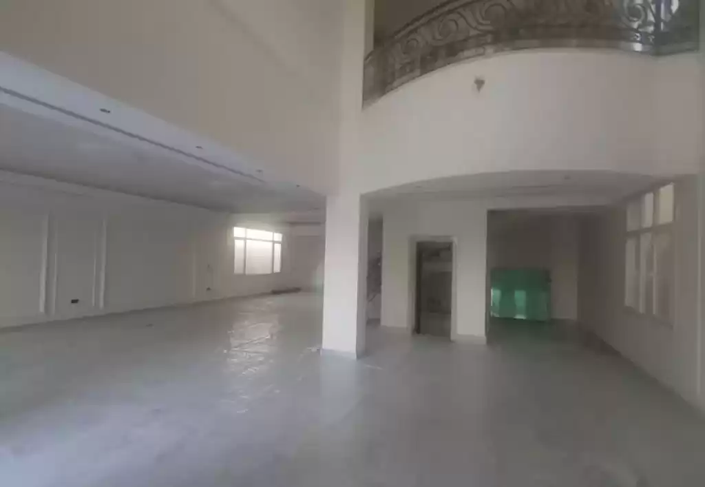 تجاري عقار جاهز غير مفروش فيلا  للبيع في السد , الدوحة #21185 - 1  صورة 