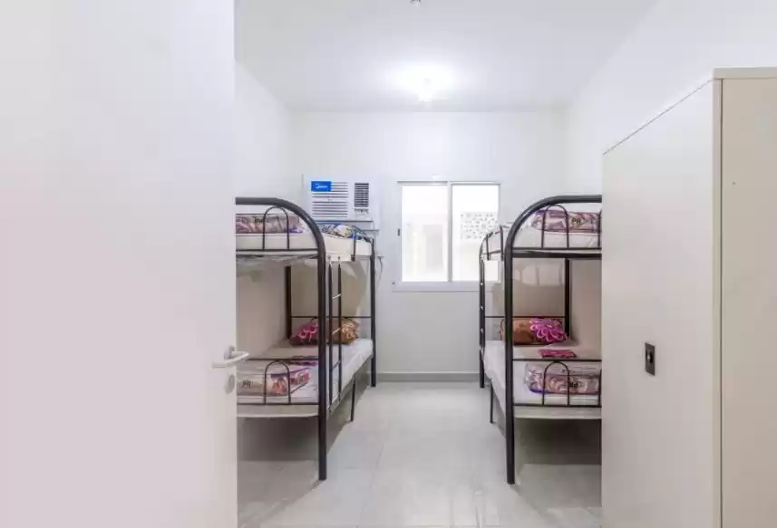 Residencial Listo Propiedad 7+ habitaciones F / F Alojamiento Laboral  alquiler en al-sad , Doha #21214 - 1  image 