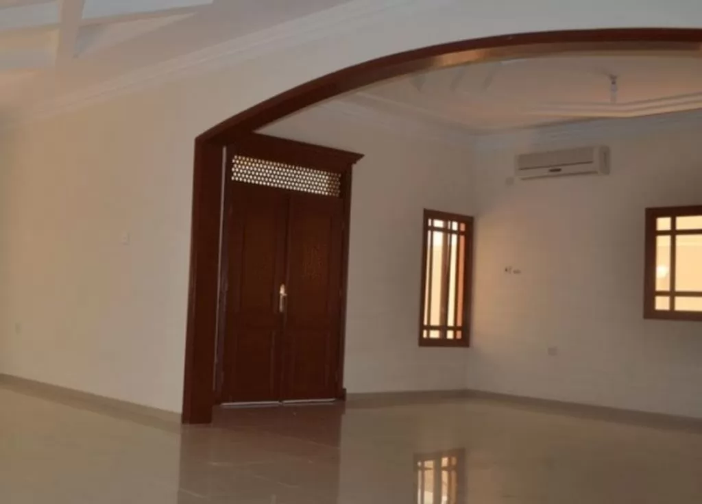 Mixed Use Ready Property 3 Bedrooms U/F Bungalow  for sale in Al-Thumama , Doha-Qatar #21227 - 1  image 