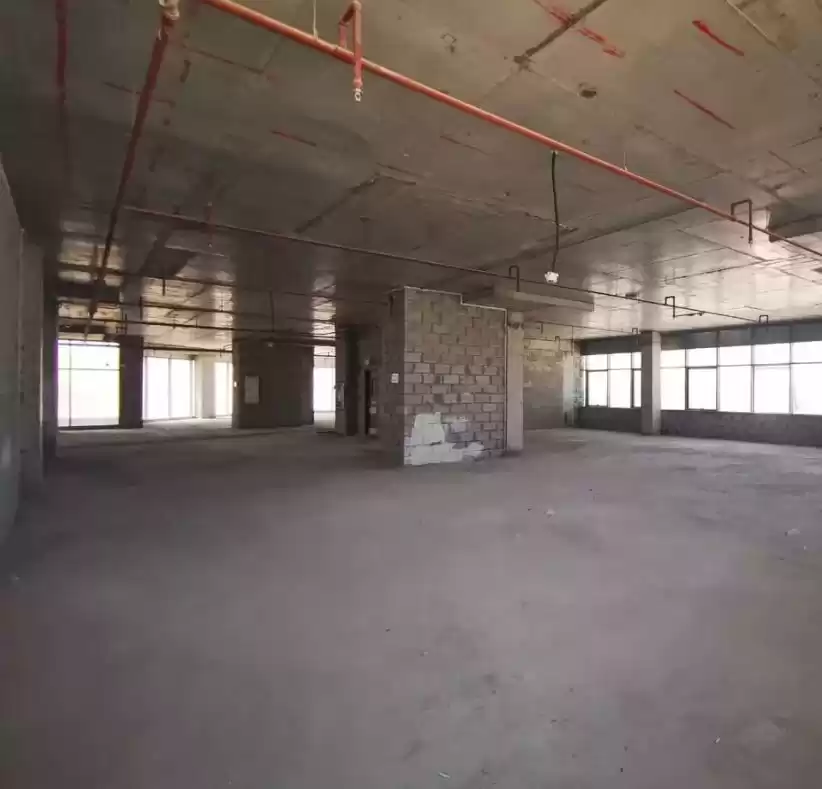 Commercial Shell & Core U/F Full Floor  for rent in Al Sadd , Doha #21282 - 1  image 