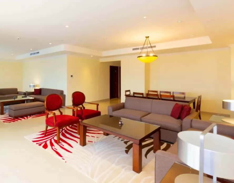 سكنية وتجارية عقار جاهز 2 + غرفة خادمة مفروش شقق فندقية  للإيجار في اللؤلؤة-قطر , الدوحة #21331 - 1  صورة 