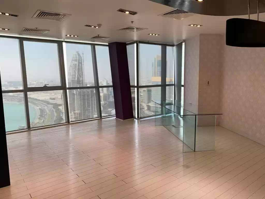 Смешанное использование Готовая недвижимость Н/Ф Бизнес центр  в аренду в Аль-Садд , Доха #21405 - 1  image 
