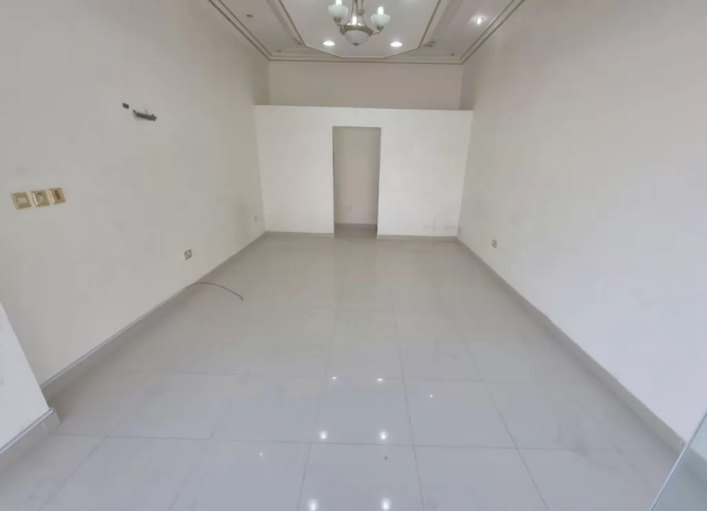 Mixed Use Ready Property U/F Retail  for sale in Fereej-Bin-Mahmoud , Doha-Qatar #21444 - 1  image 