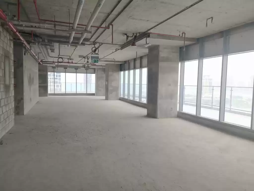 Commercial Shell & Core U/F Office  for rent in Al Sadd , Doha #21534 - 1  image 