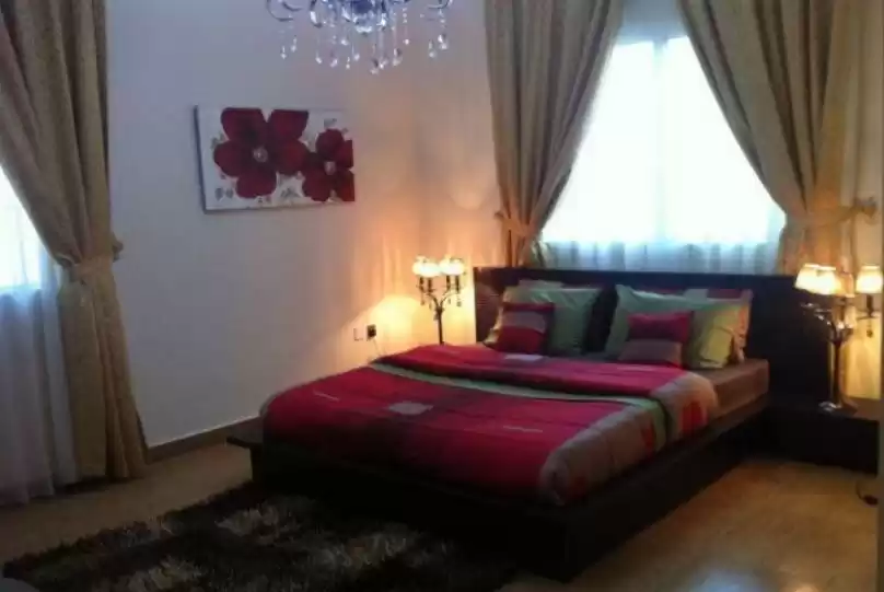 yerleşim Hazır Mülk 7+ Yatak Odası F/F Birleştirmek  satılık içinde Al Sadd , Doha #21537 - 1  image 