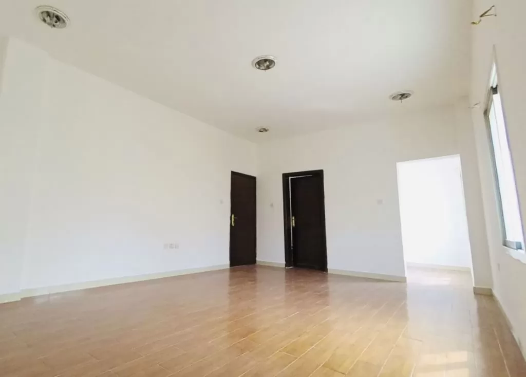 Mixed Use Ready Property 7+ Bedrooms U/F Compound  for sale in Al-Waab , Doha-Qatar #21569 - 1  image 