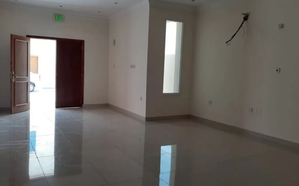 Mixed Use Ready Property 7+ Bedrooms U/F Compound  for sale in  Gharrafat Al Rayyan (Doha)  , Al-Rayyan-Municipality #21570 - 1  image 