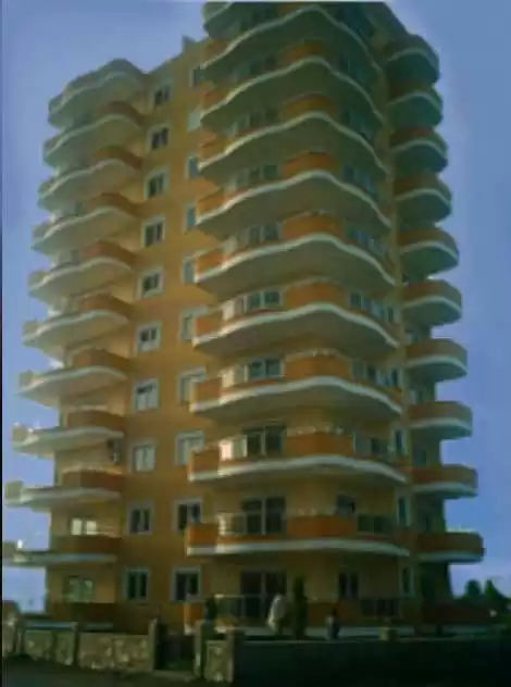Mezclado utilizado Listo Propiedad 7+ habitaciones F / F Torre  venta en Doha #21634 - 1  image 