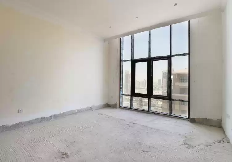 Wohn Klaar eigendom 4 Schlafzimmer U/F Penthouse  zu verkaufen in Al Sadd , Doha #21638 - 1  image 
