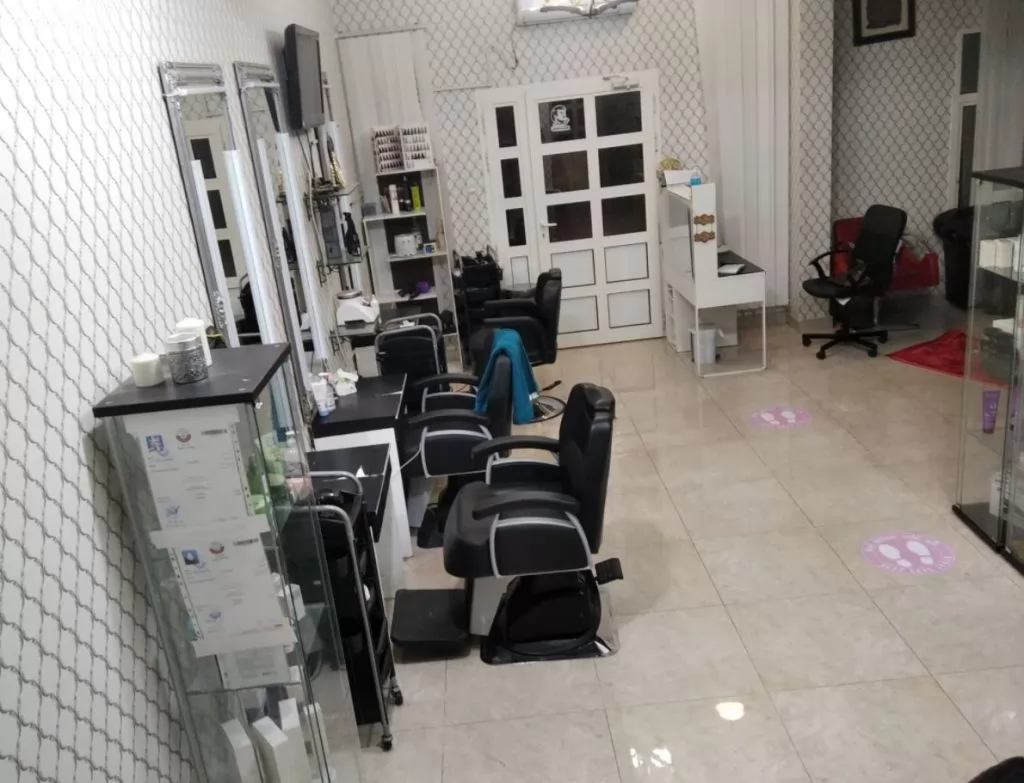 Commercial Ready Property F/F Shop  for rent in Doha-Qatar #21683 - 1  image 
