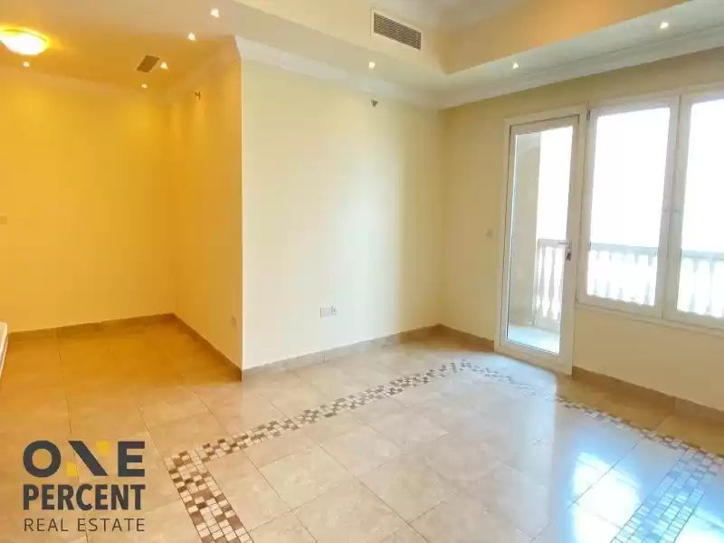 Wohn Klaar eigendom 2 Schlafzimmer S/F Wohnung  zu vermieten in Al Sadd , Doha #21713 - 1  image 