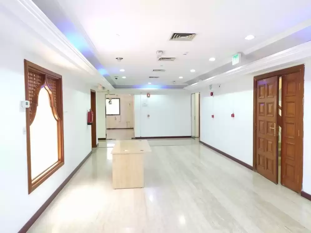Commercial Ready Property S/F Office  for rent in Al Sadd , Doha #21766 - 1  image 