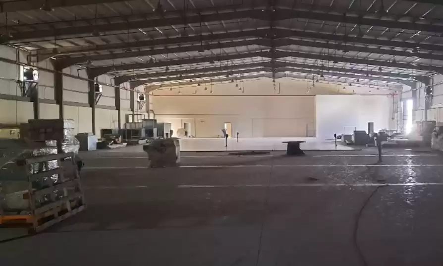 Commercial Ready Property U/F Warehouse  for rent in Al Sadd , Doha #21784 - 1  image 