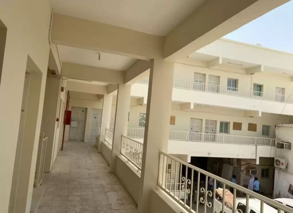 Residential Ready Property 7+ Bedrooms U/F Labor Accommodation  for rent in Al Sadd , Doha #21833 - 1  image 
