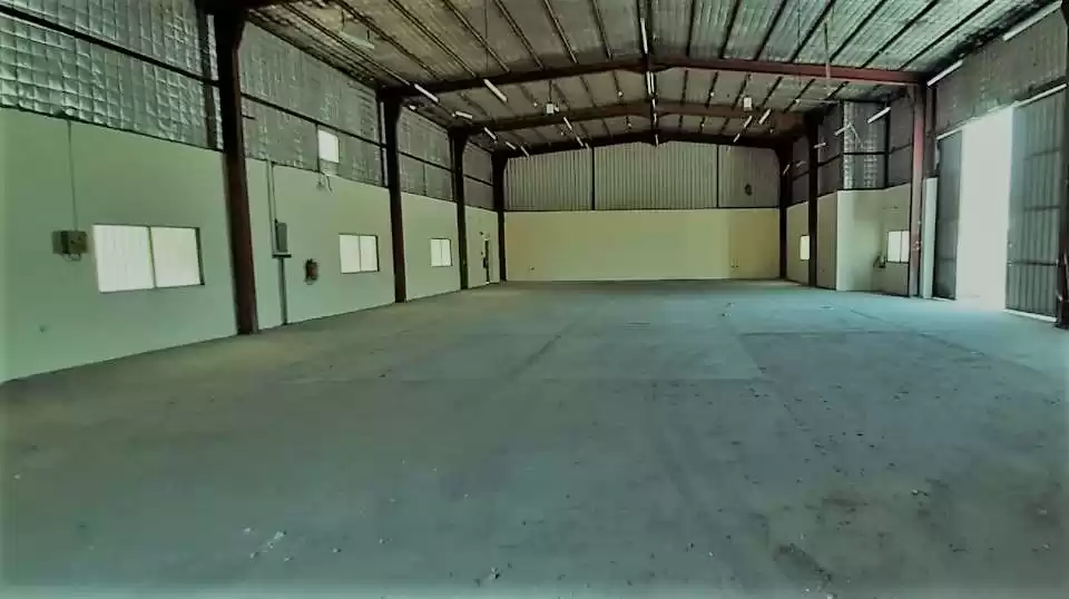 Commercial Ready Property U/F Warehouse  for rent in Al Sadd , Doha #21870 - 1  image 