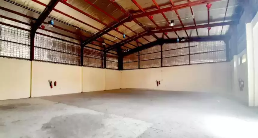 Commercial Ready Property U/F Warehouse  for rent in Al Sadd , Doha #21872 - 1  image 