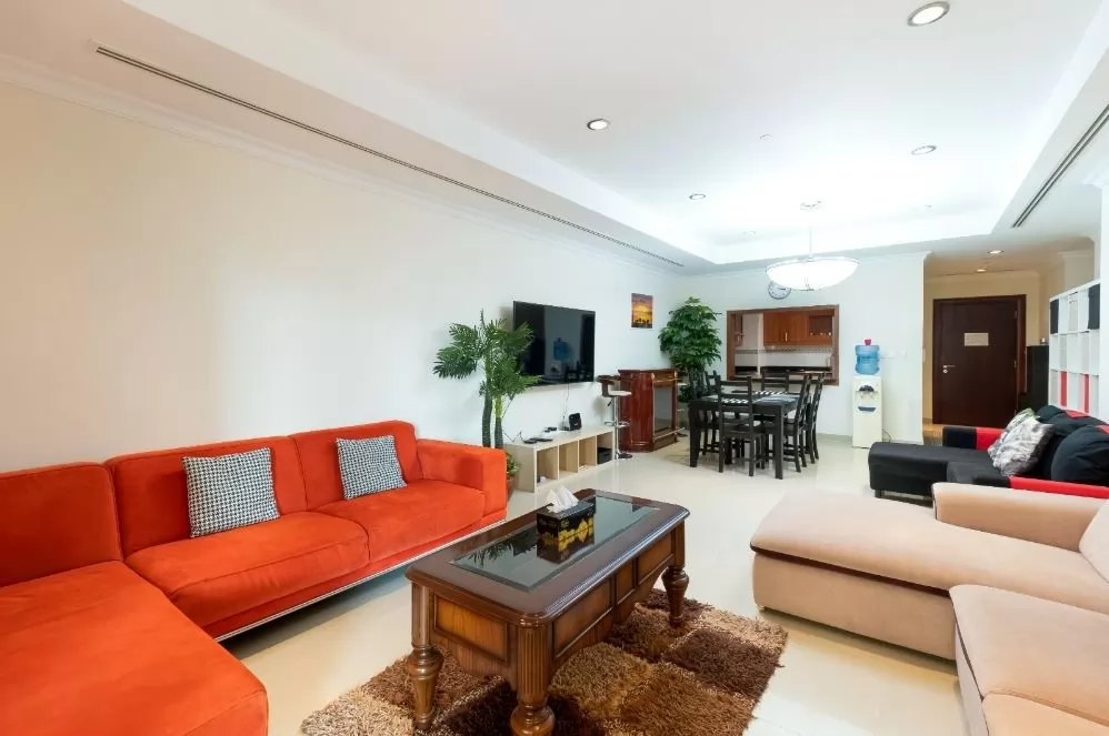 Residential Ready Property 1 Bedroom F/F Apartment  for rent in The-Pearl-Qatar , Doha-Qatar #21916 - 1  image 