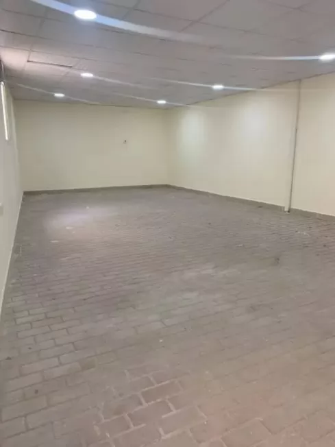 Commercial Ready Property U/F Warehouse  for rent in Abu-Hamour , Doha-Qatar #21920 - 1  image 