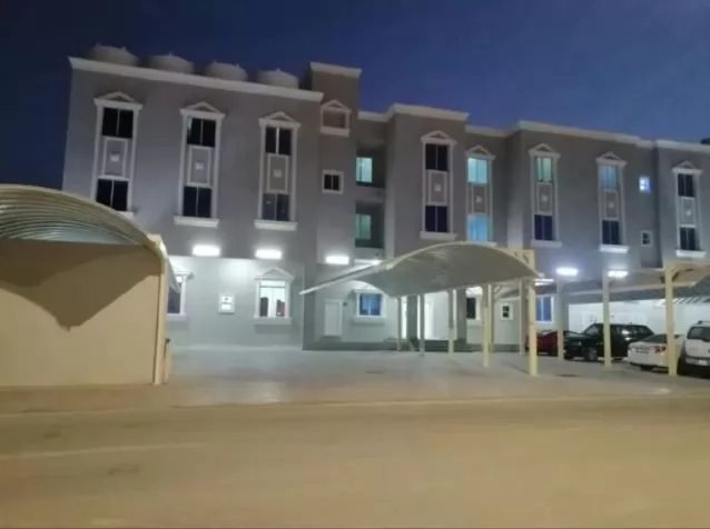 Mixed Use Ready Property 7+ Bedrooms U/F Building  for rent in Doha-Qatar #21928 - 1  image 