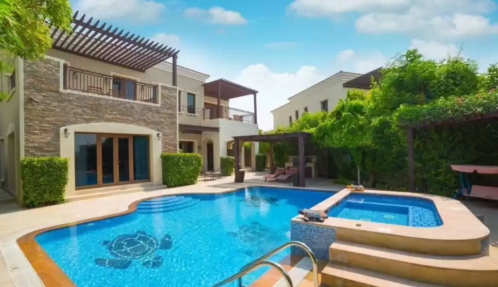 Résidentiel Propriété prête 6 chambres F / F Villa autonome  à vendre au Dubai #21990 - 1  image 