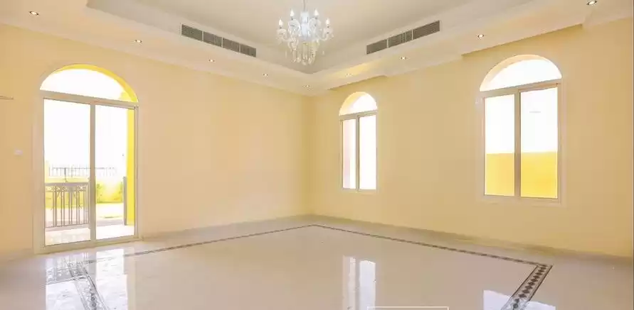 Residencial Listo Propiedad 5 habitaciones U / F Villa Standerlone  venta en Dubái #22037 - 1  image 