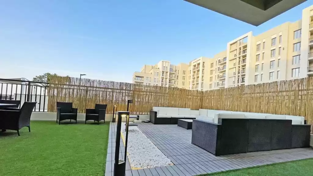 Residential Ready Property 3 Bedrooms F/F Apartment  for sale in Dubai #22146 - 1  image 