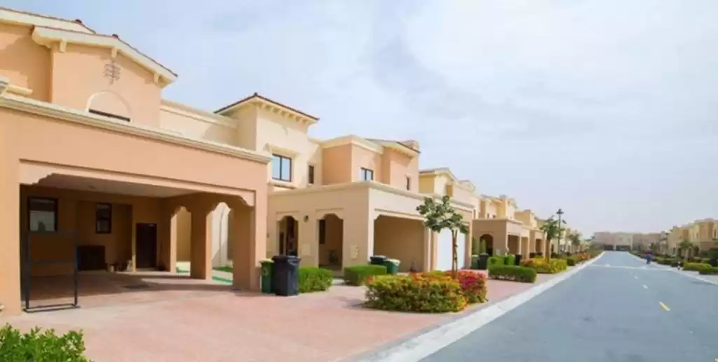 Résidentiel Propriété prête 3 + femme de chambre U / f Villa à Compound  à vendre au Dubai #22160 - 1  image 
