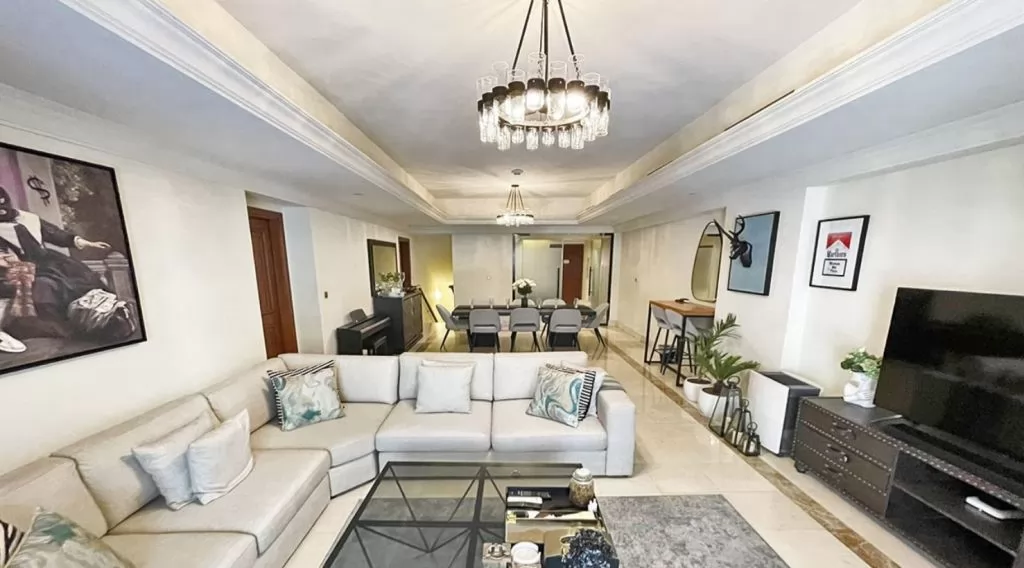 yerleşim Hazır Mülk 3+hizmetçi Yatak Odası F/F şehir evi  satılık içinde Dubai #22186 - 1  image 