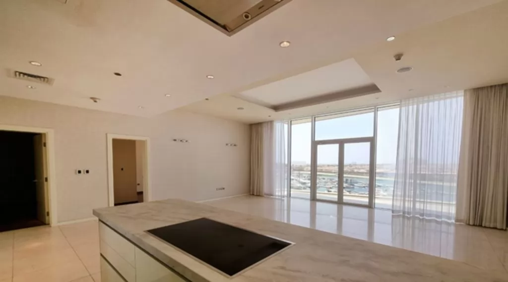 Residential Ready Property 2 Bedrooms U/F Apartment  for rent in Dubai #22201 - 1  image 