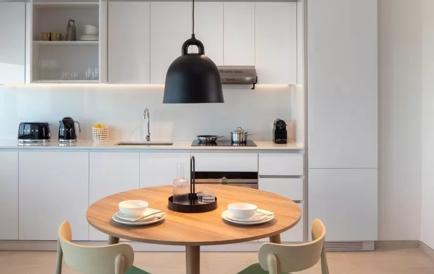 Жилой Готовая недвижимость 2 спальни С/Ж Квартира  в аренду в Дубай #22208 - 2  image 