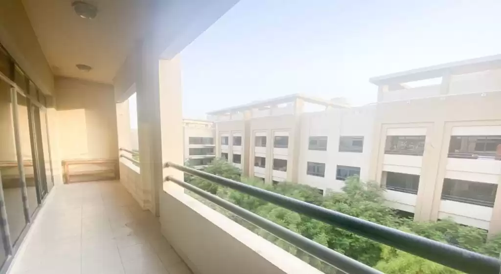 Wohn Klaar eigendom 3 Schlafzimmer S/F Wohnung  zu vermieten in Dubai #22260 - 1  image 