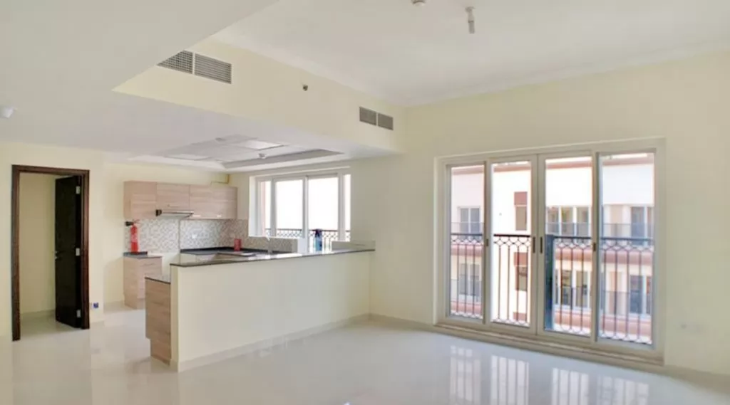 Wohn Klaar eigendom 2 Schlafzimmer U/F Duplex  zu vermieten in Dubai #22302 - 1  image 