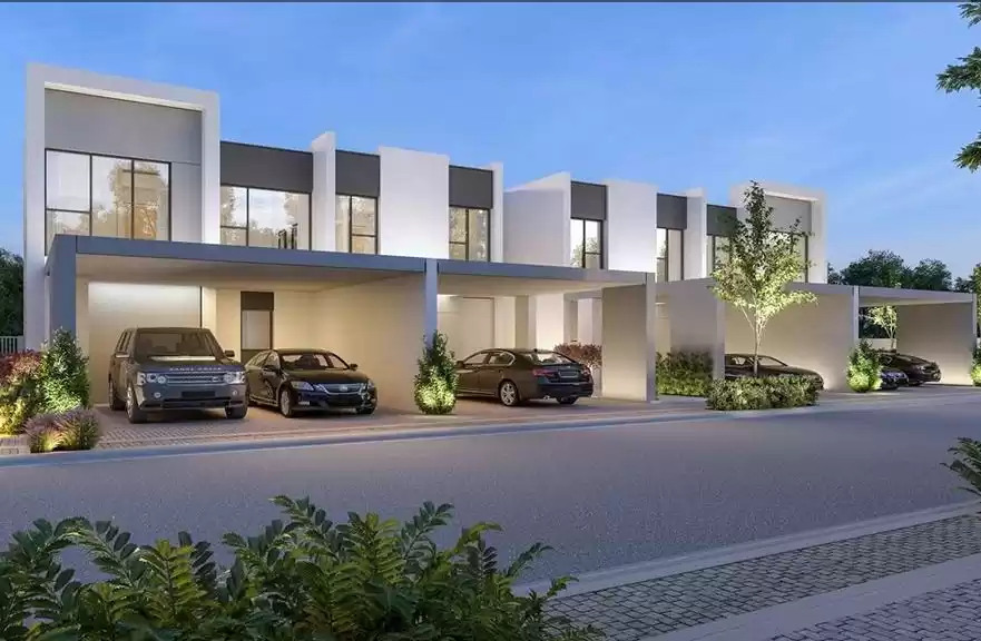 Residential Off Plan 4+maid Bedrooms F/F Townhouse  for sale in Dubai #22323 - 1  image 