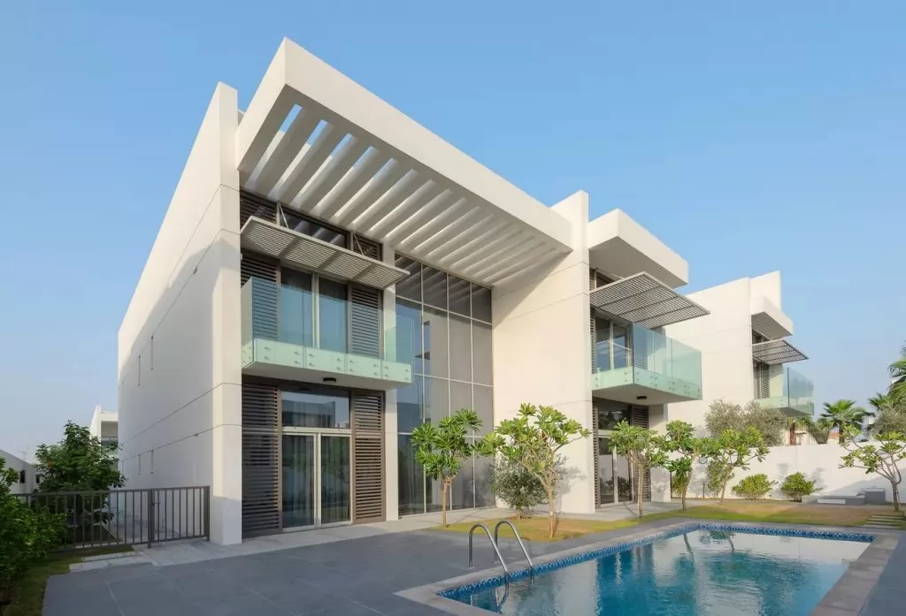 yerleşim Hazır Mülk 4+hizmetçi Yatak Odası S/F Müstakil Villa  satılık içinde Dubai #22345 - 1  image 