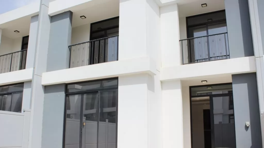 Résidentiel Propriété prête 4 + femme de chambre U / f Maison de ville  a louer au Dubai #22359 - 1  image 