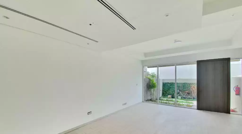 مسکونی املاک آماده 3+ اتاق خواب خدمتکار U/F خانه شهری  برای فروش که در دبی #22413 - 1  image 