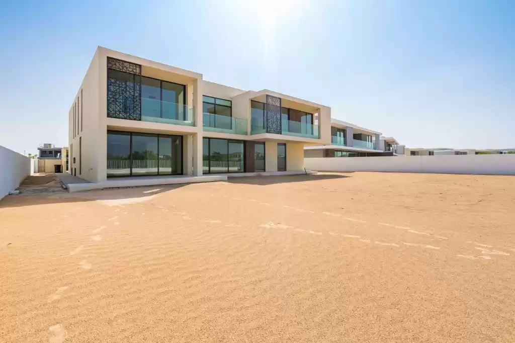 住宅 就绪物业 7+ 卧室 U/F 大院别墅  出售 在 迪拜 #22459 - 1  image 