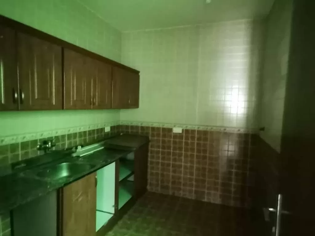 Residential Ready Property 2 Bedrooms U/F Apartment  for rent in Al Sadd , Doha #22474 - 2  image 