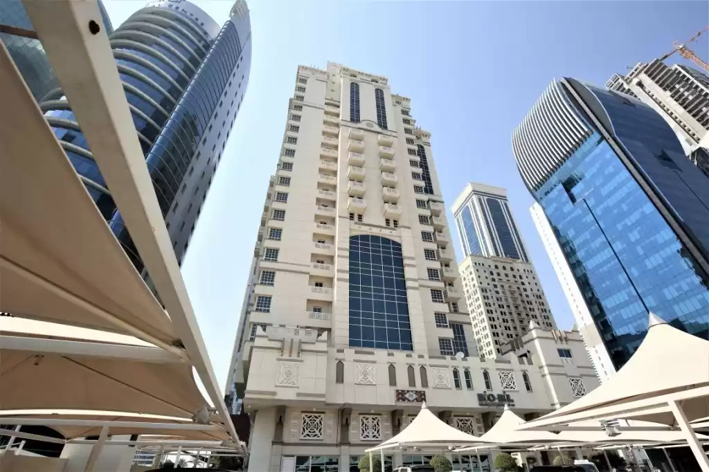 yerleşim Hazır Mülk 2 yatak odası F/F Apartman  kiralık içinde Al Sadd , Doha #22507 - 1  image 