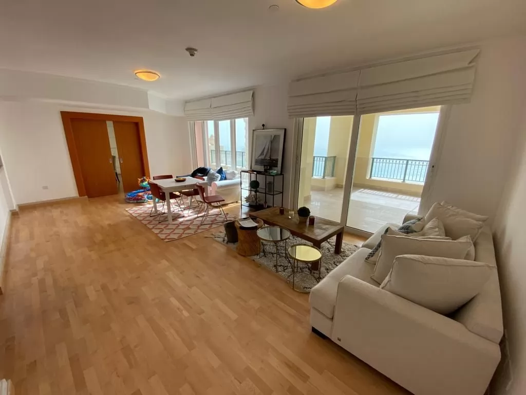 Residential Ready 4 Bedrooms S/F Penthouse  for sale in Lusail , Doha-Qatar #22518 - 1  image 