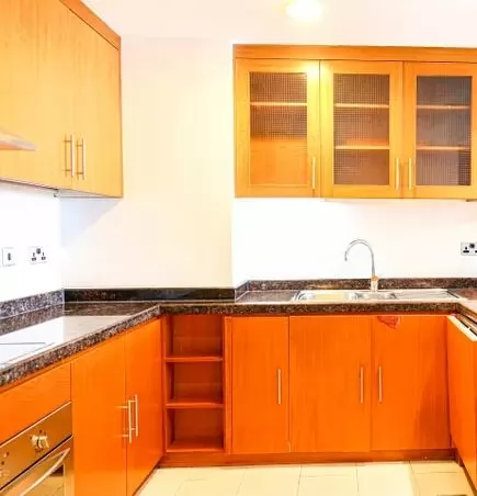 Residential Ready Property 1 Bedroom U/F Apartment  for rent in The-Pearl-Qatar , Doha-Qatar #22533 - 4  image 