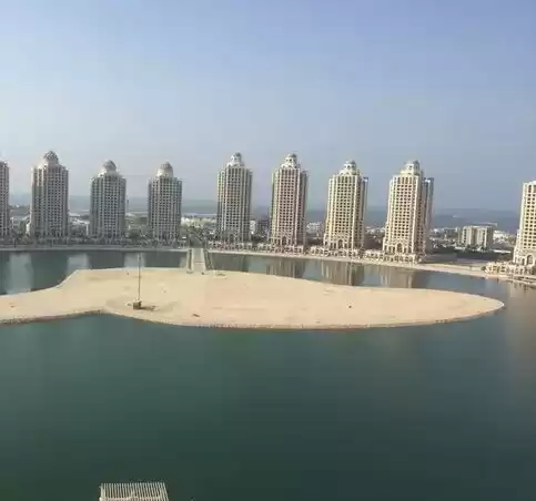Résidentiel Propriété prête 3 chambres S / F Appartement  a louer au Al-Sadd , Doha #22545 - 1  image 