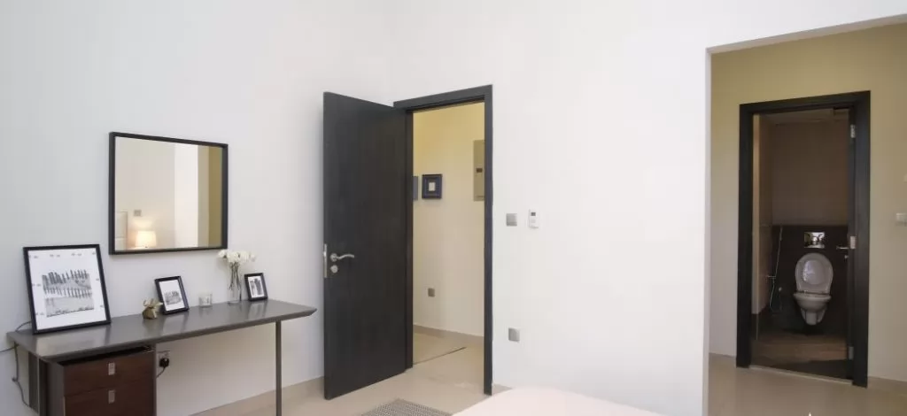 Residential Ready Property 1 Bedroom S/F Apartment  for sale in Al Sadd , Doha #22563 - 1  image 