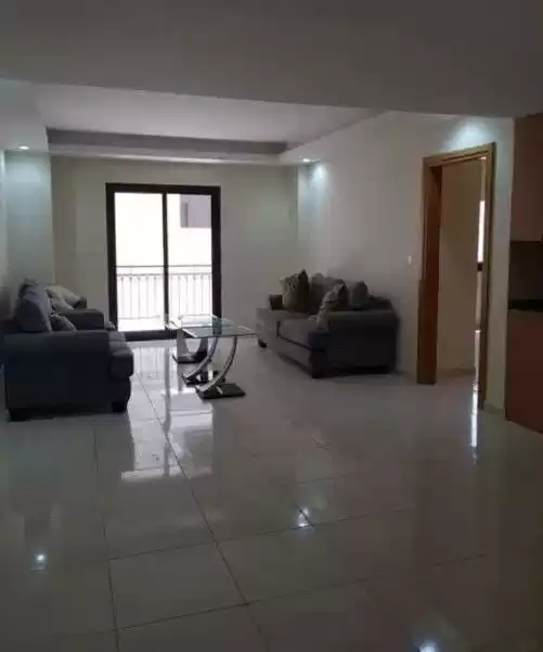 Résidentiel Propriété prête 1 chambre F / F Appartement  a louer au Al-Sadd , Doha #22662 - 1  image 