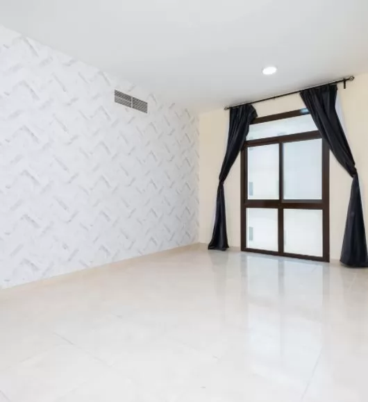 Résidentiel Propriété prête 1 chambre S / F Appartement  a louer au Al-Sadd , Doha #22666 - 1  image 