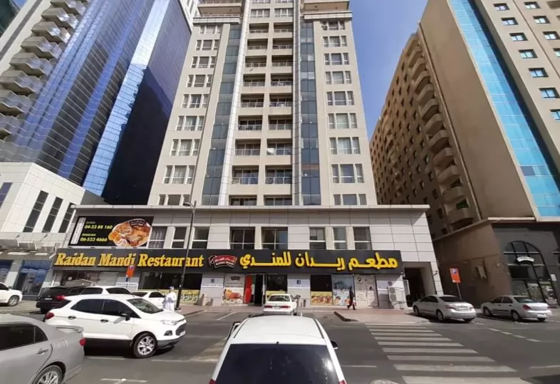 混合使用 就绪物业 2 间卧室 U/F 公寓  出租 在 迪拜 #22708 - 1  image 